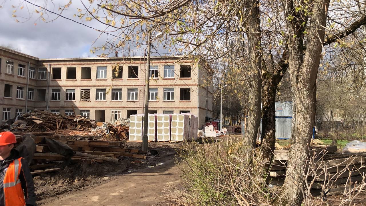 В Королеве завершаются демонтажные работы в здании школы №10